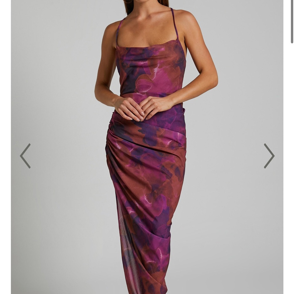 Hermae Ruched Side Split Tie Back Slip Midi Dress In Blurred Dreams